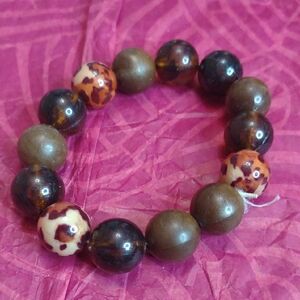 Elegant Brown and Cream Beaded Bracelet Vintage Y2K